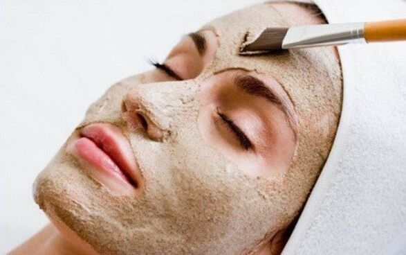 Máscara facial con sementes de liño